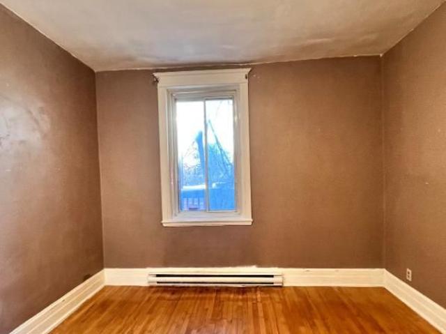 Apartment for rent in St. Leonard's, Quebec