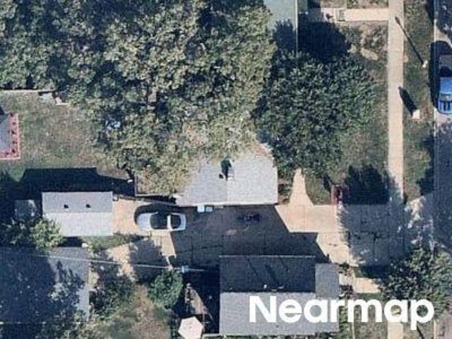 House for sale in Aurora, Illinois