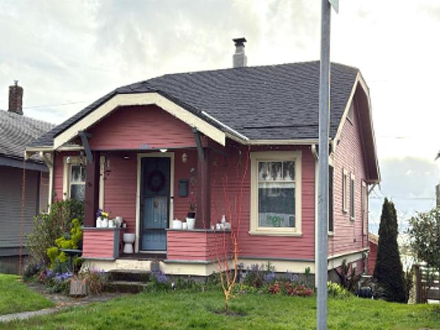House for sale in Everett, Washington