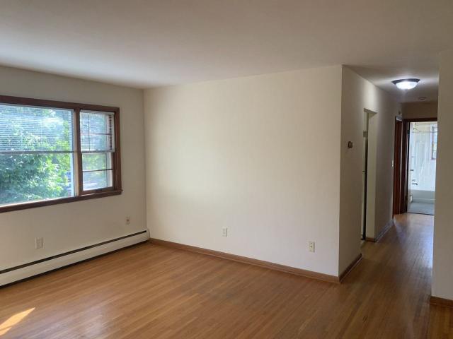 Apartment for rent in Macalester - Groveland, Ramsey