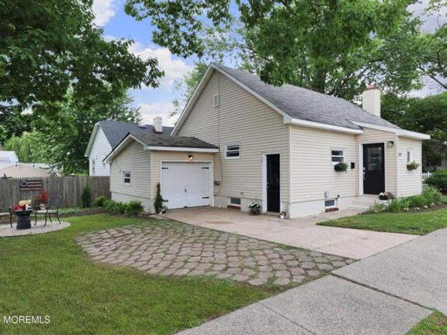 House for sale in Monmouth, New Jersey
