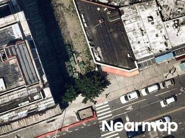 Condo for sale in Elmhurst, New York