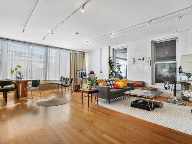 Condo for sale in New Haven