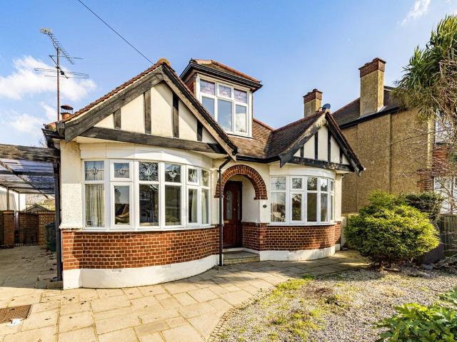 House for rent in Berrylands, Greater London