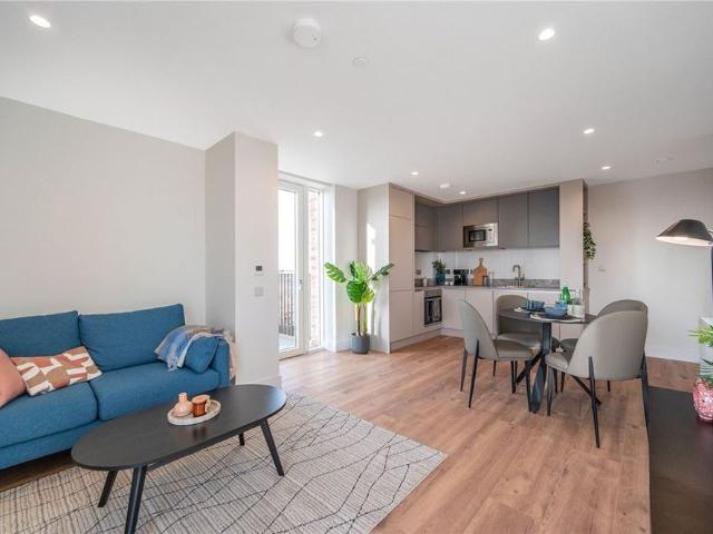 Apartment to rent in Bluebell, North Tipperary