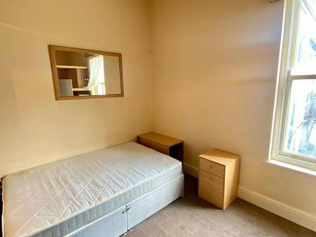 Apartment to rent in Bluebell, North Tipperary