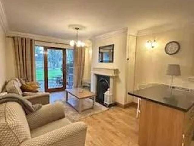 Apartment to rent in Bluebell, North Tipperary