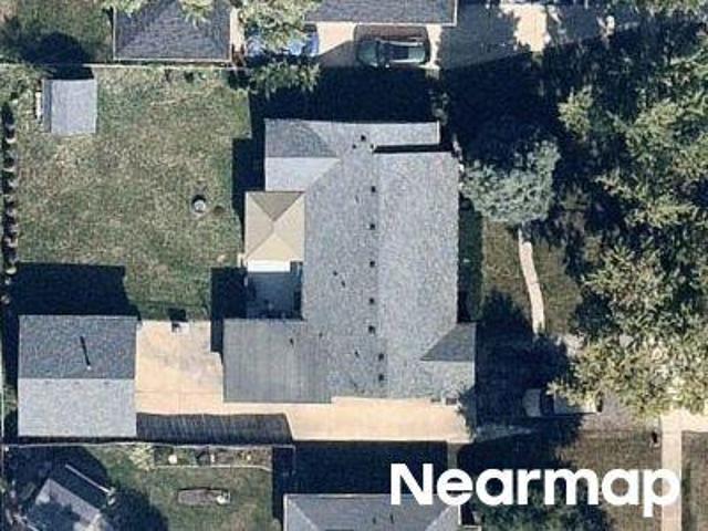 House for sale in Hoffman Estates, Illinois