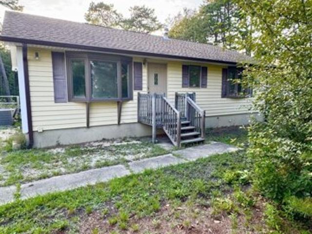 House for sale in Bayville, New Jersey