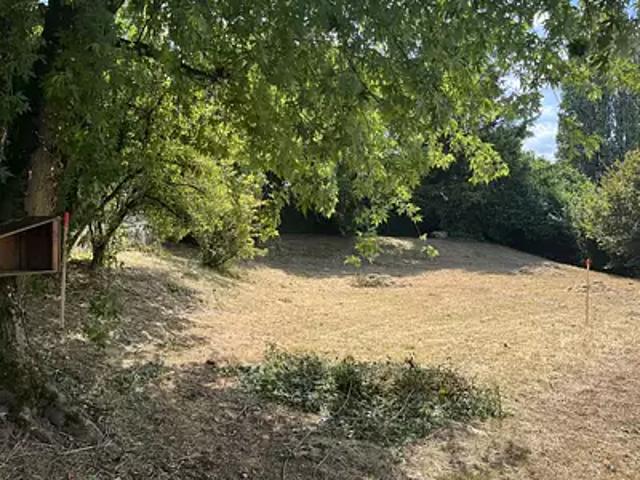 Terrain vente à Montbéliard, Grand-charmont