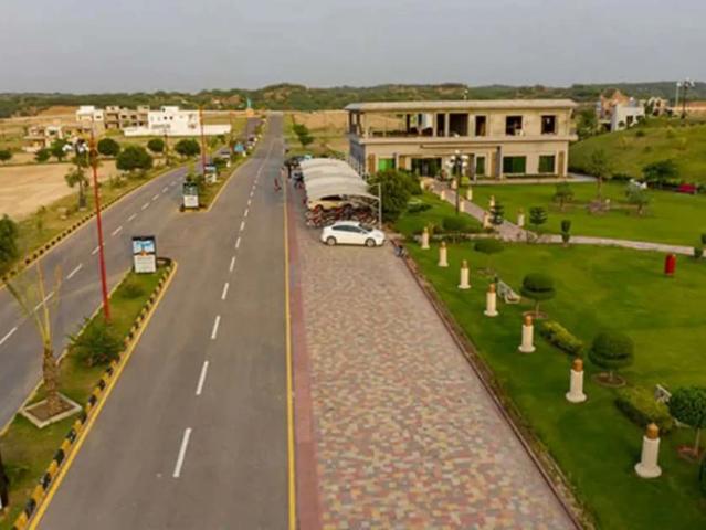 Land for sale in Gujrat, Islamabad Capital Territory