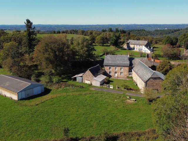 Maison vente à Saint-symphorien-de-thénières Maison vente à Saint-symphorien-de-thénières