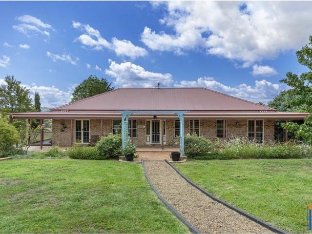 House for sale in Armidale