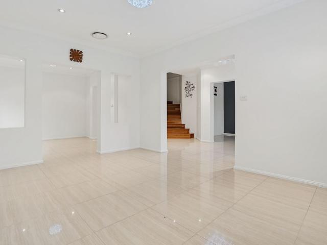 House for rent in Kellyville Ridge, Sydney