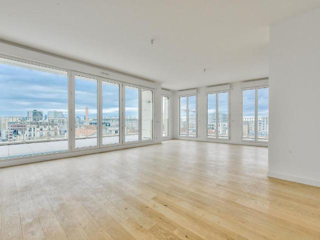 Duplex location à Nanterre, Clichy