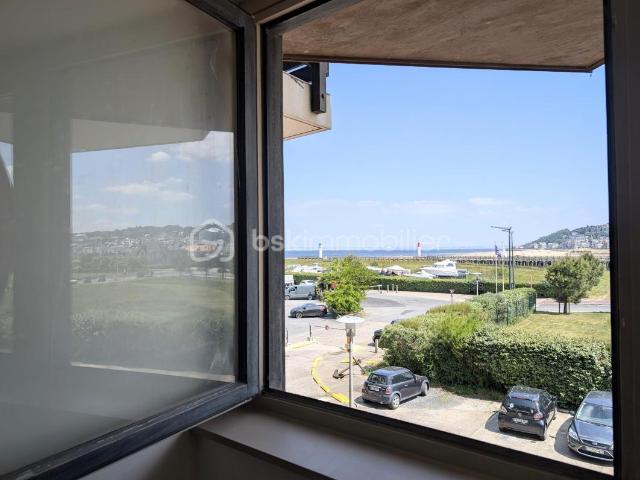 Bureau vente à Lisieux, Deauville