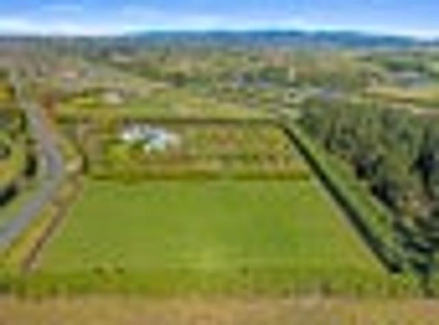 House for sale in Mandeville North, Waimakariri District