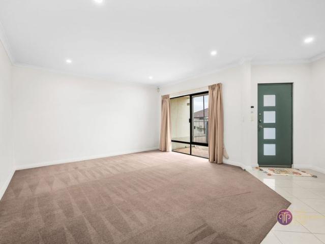 House for rent in Success, Western Australia