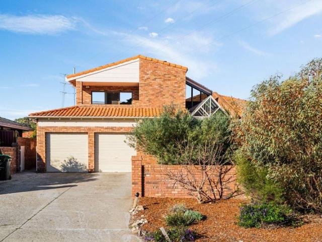 House for sale in Hamilton Hill, Western Australia