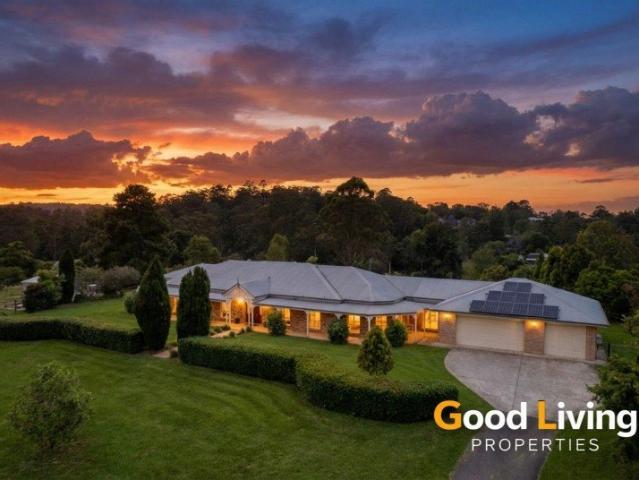 Cottage for sale in Toombul, Queensland