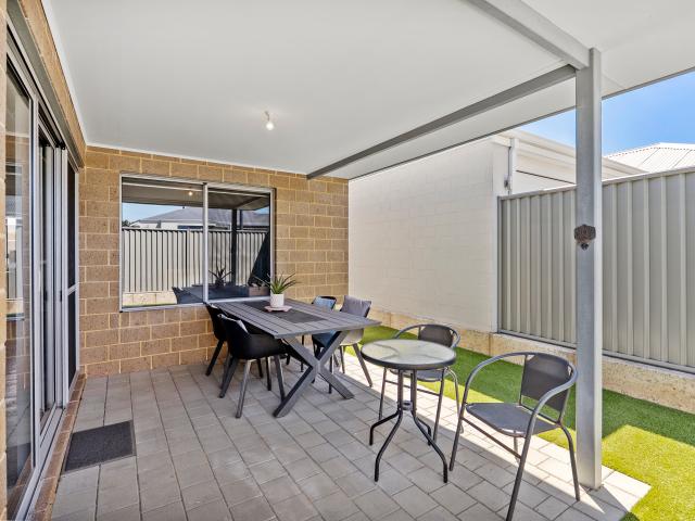 House for sale in Success, Western Australia
