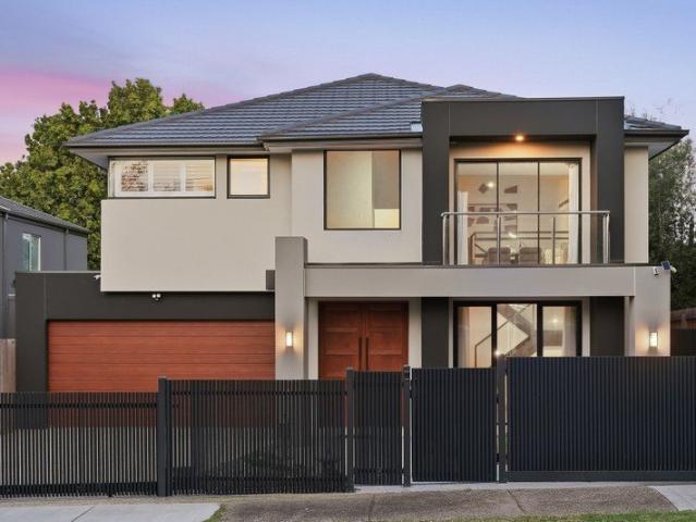 House for sale in Ashwood, Melbourne