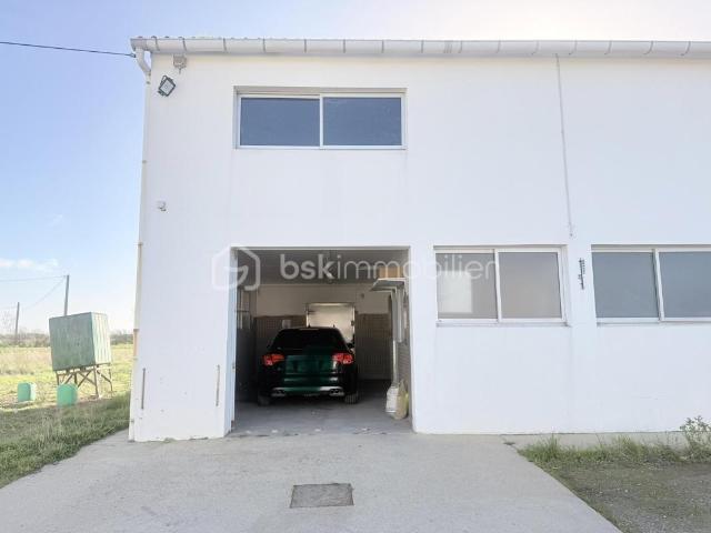 Garage vente à Les Sables-d'Olonne, Notre-dame-de-monts