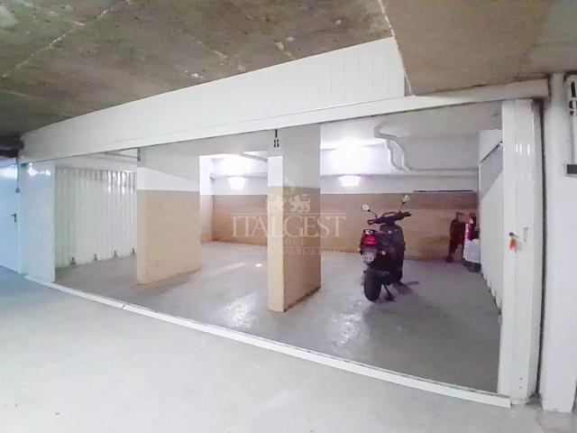 Garage vente à France métropolitaine, Beausoleil