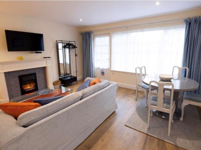 Apartment to rent in Strand, South Tipperary