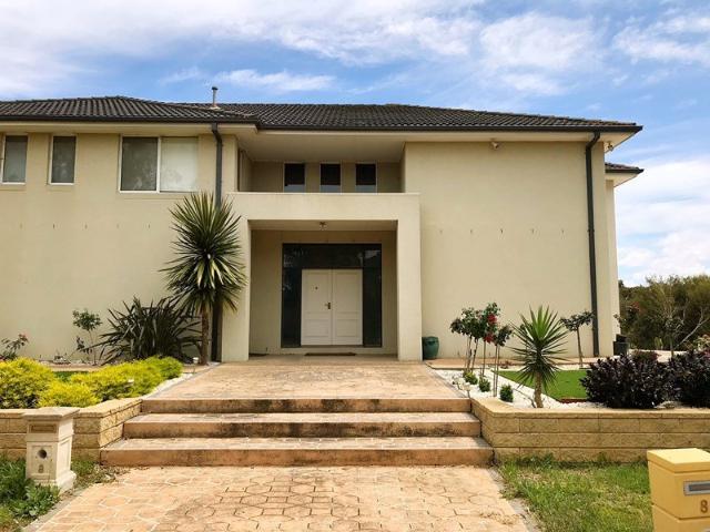 House for rent in Sanctuary Lakes, Melbourne