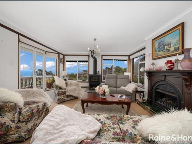 House for rent in Howrah, Hobart