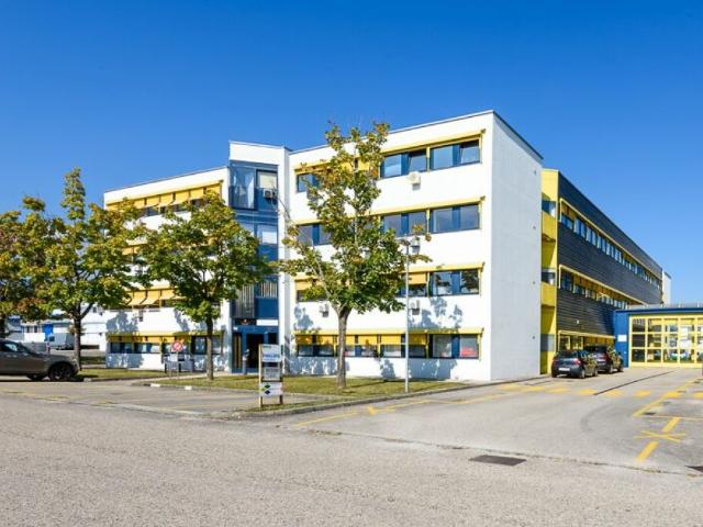 Büro mieten in Gland, Waadt