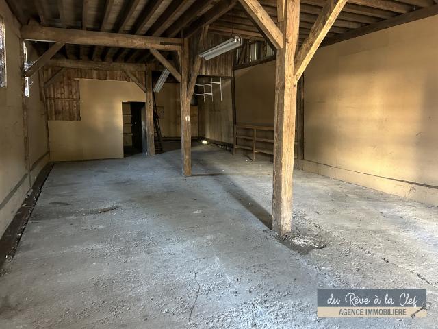Garage location à Bernay