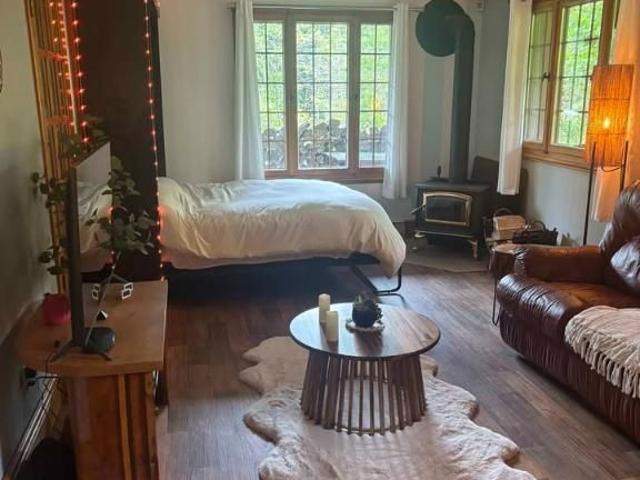 Apartment for rent in Lac-beauport, Quebec