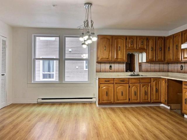 Apartment for rent in Le Granit, Quebec