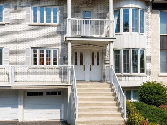 Apartment for rent in St. Leonard's, Quebec