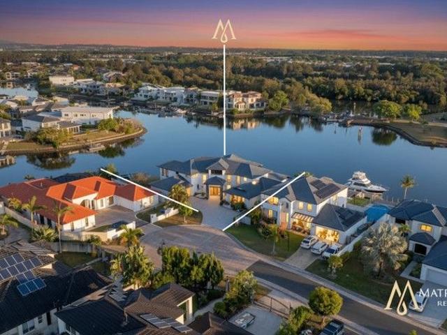 House for sale in Helensvale Town Centre, Queensland