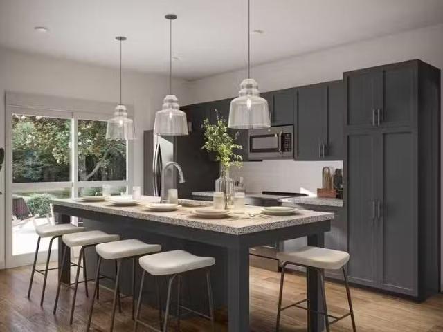 Condo for sale in Savannah