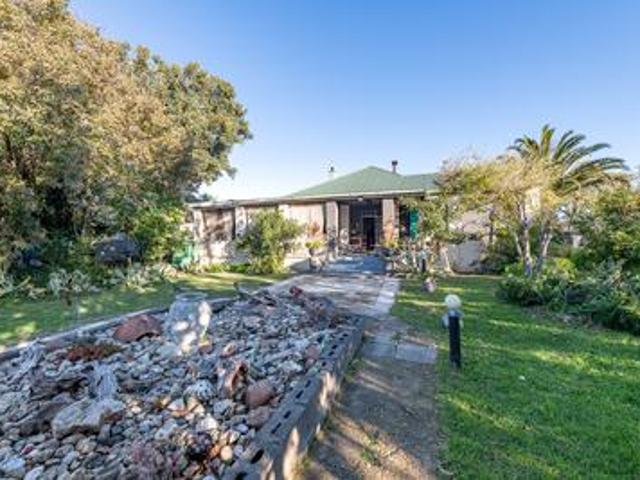 Apartment for sale in Riviersonderend, Western Cape