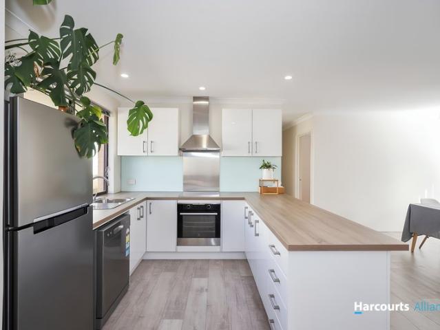 House for sale in Quinns Rocks, Western Australia