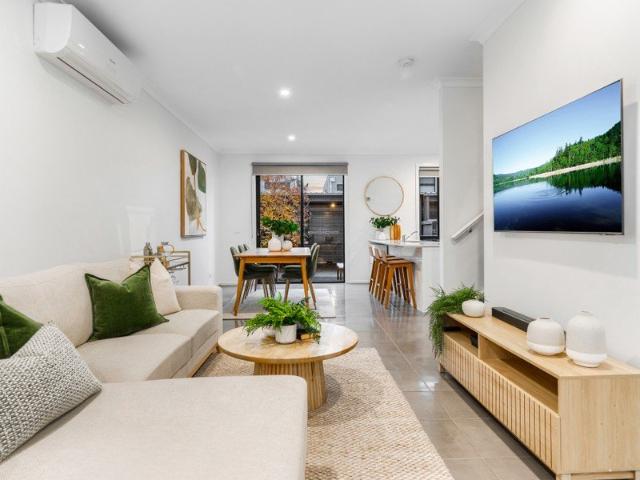 Townhouse for sale in Camerons Creek, Victoria