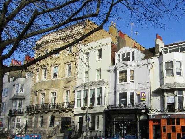 Apartment for rent in Round Hill, Brighton