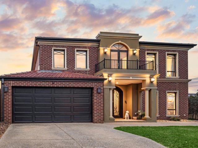 House for sale in Taylors Lakes, Melbourne