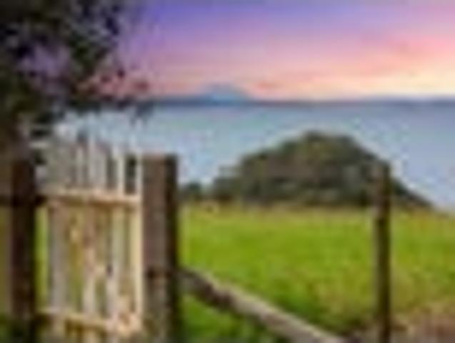 House for sale in Kauri Point, Western Bay of Plenty District