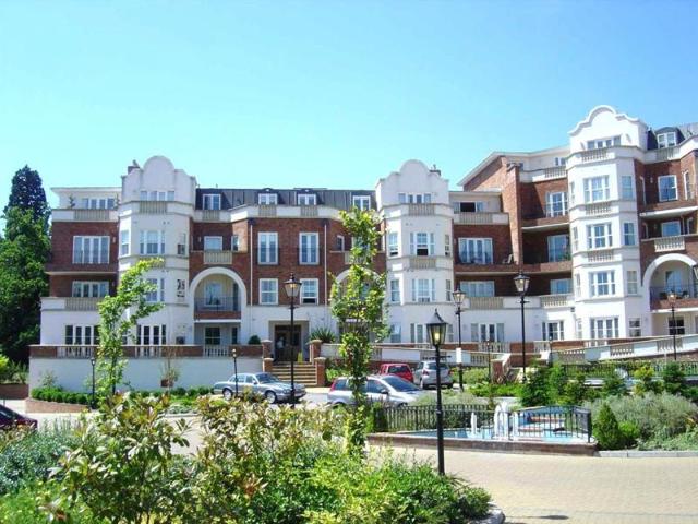 Apartment for rent in Sunninghill and Ascot, Ascot