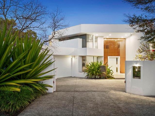 House for sale in Applecross, Western Australia