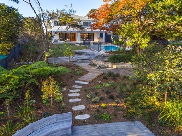 House for sale in Lower North Shore, Sydney