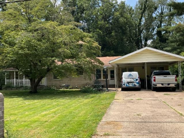 House for sale in Newburgh, Indiana