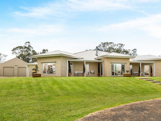 House for sale in Hesse, Victoria