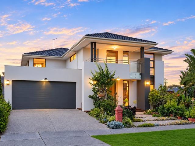 House for sale in Alamanda, Melbourne